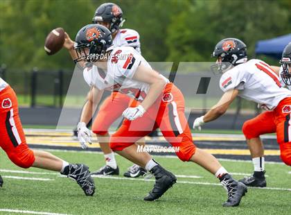 Thumbnail 1 in Byron Center vs. Zeeland West photogallery.