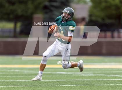 Thumbnail 3 in Byron Center vs. Zeeland West photogallery.