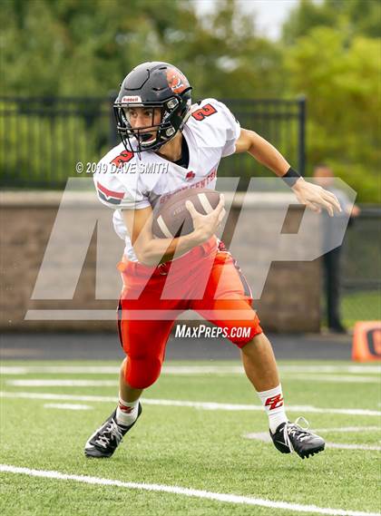 Thumbnail 2 in Byron Center vs. Zeeland West photogallery.