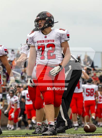 Thumbnail 2 in Byron Center vs. Zeeland West photogallery.