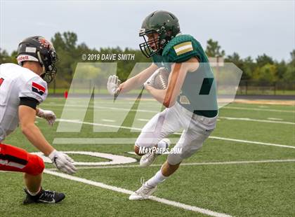 Thumbnail 2 in Byron Center vs. Zeeland West photogallery.