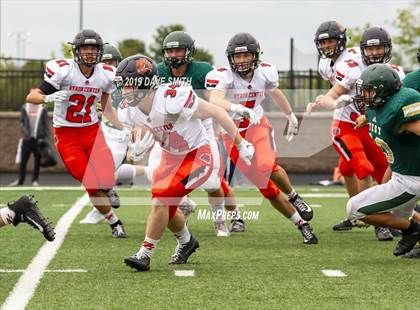 Thumbnail 1 in Byron Center vs. Zeeland West photogallery.