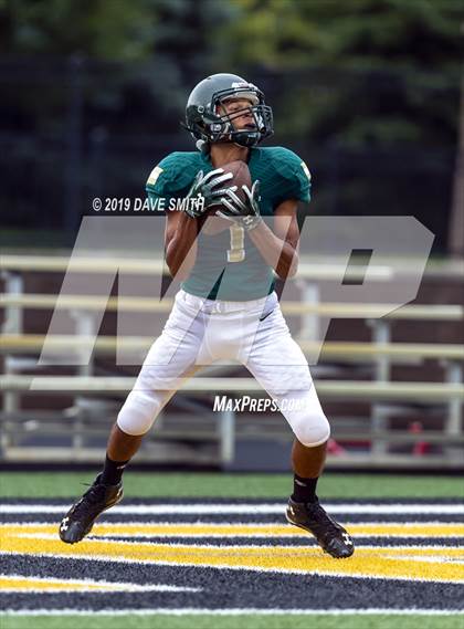 Thumbnail 1 in Byron Center vs. Zeeland West photogallery.