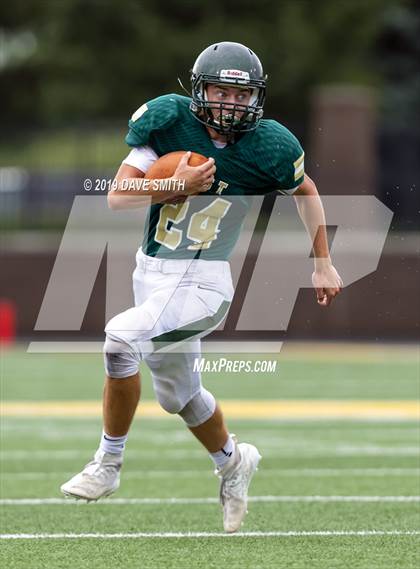Thumbnail 1 in Byron Center vs. Zeeland West photogallery.