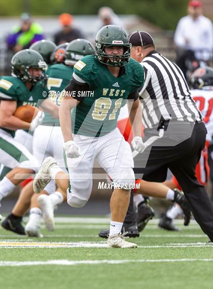Thumbnail 1 in Byron Center vs. Zeeland West photogallery.