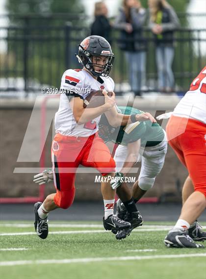 Thumbnail 3 in Byron Center vs. Zeeland West photogallery.