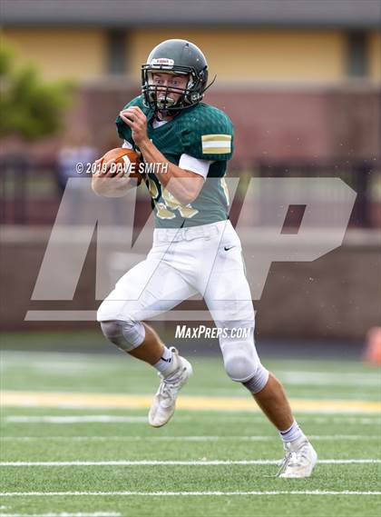 Thumbnail 1 in Byron Center vs. Zeeland West photogallery.