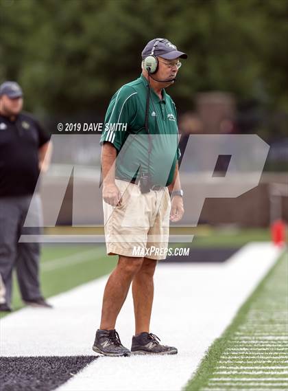 Thumbnail 2 in Byron Center vs. Zeeland West photogallery.