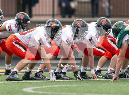 Thumbnail 2 in Byron Center vs. Zeeland West photogallery.