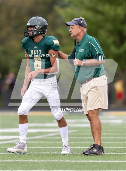 Thumbnail 2 in Byron Center vs. Zeeland West photogallery.