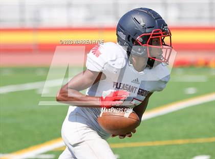 Thumbnail 3 in Pleasant Grove @ Jesuit photogallery.