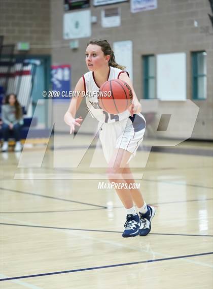Thumbnail 2 in Ralston Valley vs Dakota Ridge photogallery.
