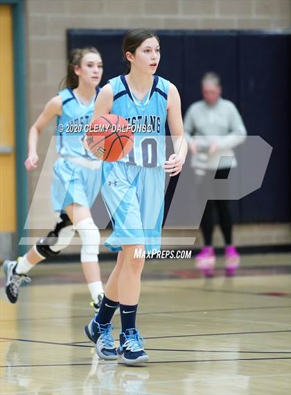 Thumbnail 2 in Ralston Valley vs Dakota Ridge photogallery.