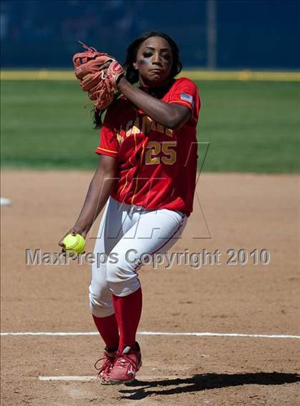 Thumbnail 3 in Mt. Carmel vs West Hills (CIF SDS D2 Final) photogallery.