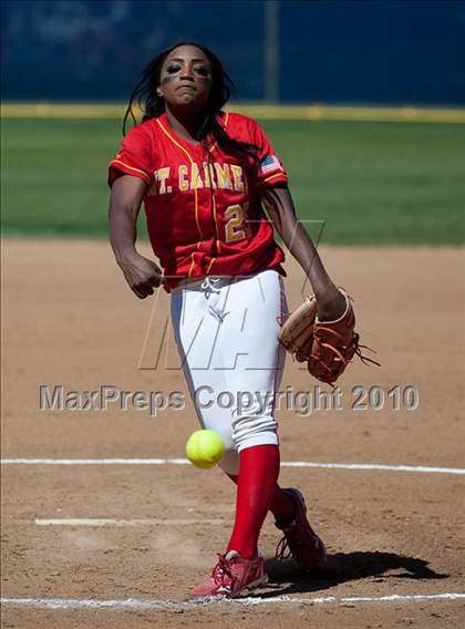 Thumbnail 1 in Mt. Carmel vs West Hills (CIF SDS D2 Final) photogallery.
