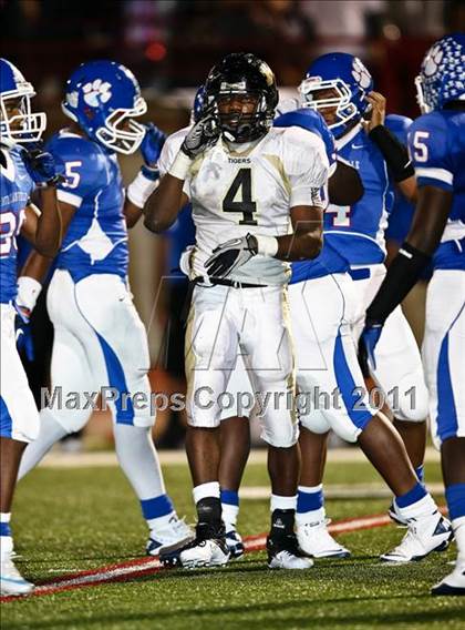Thumbnail 1 in Mansfield @ Duncanville photogallery.