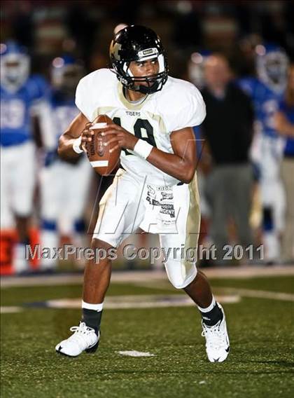 Thumbnail 3 in Mansfield @ Duncanville photogallery.