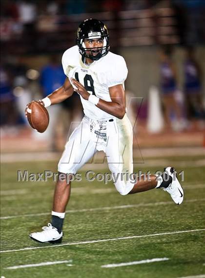 Thumbnail 2 in Mansfield @ Duncanville photogallery.