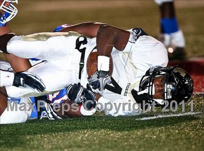 Thumbnail 1 in Mansfield @ Duncanville photogallery.