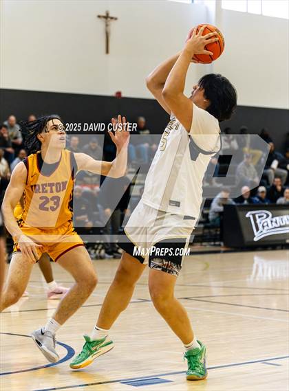 Thumbnail 1 in Bishop Ireton @ Paul VI (WCAC Quater Final) photogallery.
