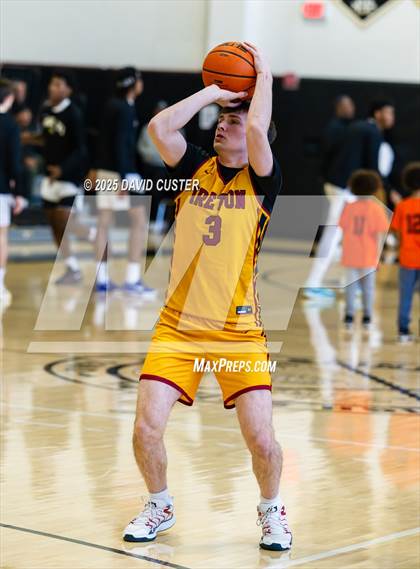 Thumbnail 1 in Bishop Ireton @ Paul VI (WCAC Quater Final) photogallery.