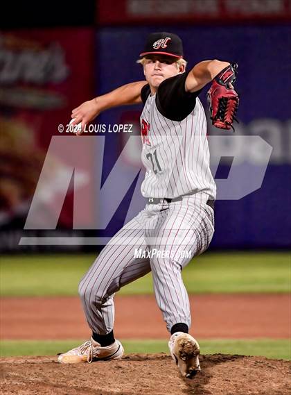 Thumbnail 3 in Moorpark vs. Hart (CIF SS DIV 2 Championship) photogallery.