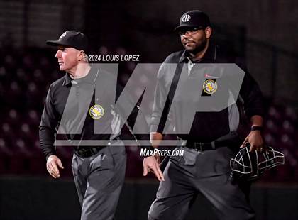 Thumbnail 3 in Moorpark vs. Hart (CIF SS DIV 2 Championship) photogallery.