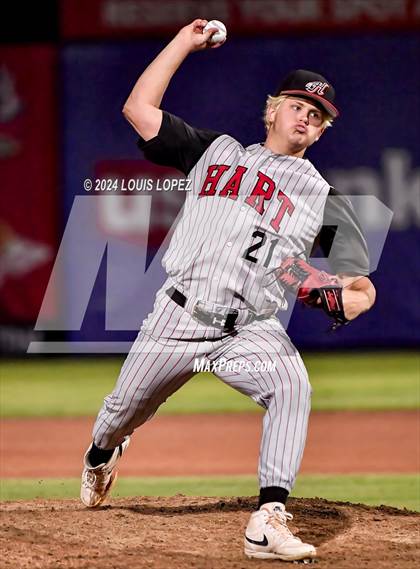 Thumbnail 3 in Moorpark vs. Hart (CIF SS DIV 2 Championship) photogallery.