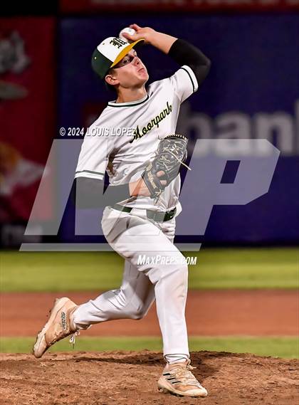 Thumbnail 3 in Moorpark vs. Hart (CIF SS DIV 2 Championship) photogallery.
