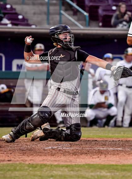 Thumbnail 3 in Moorpark vs. Hart (CIF SS DIV 2 Championship) photogallery.