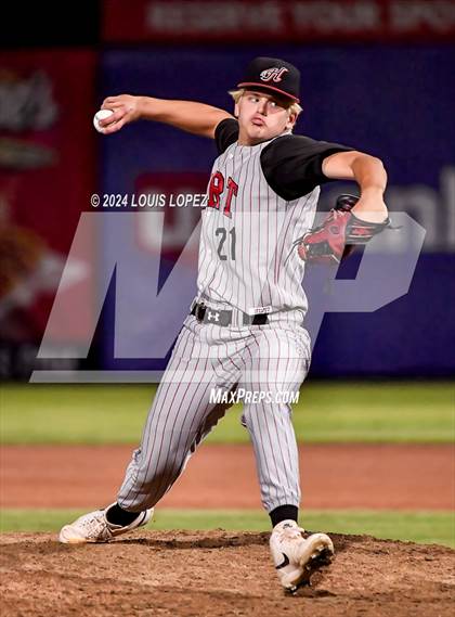 Thumbnail 2 in Moorpark vs. Hart (CIF SS DIV 2 Championship) photogallery.