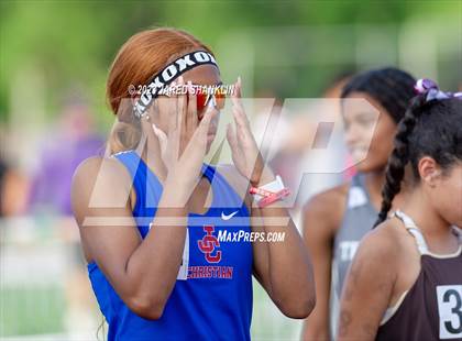 Thumbnail 2 in LHSAA Region 3-5A(Regional Track Meet) photogallery.