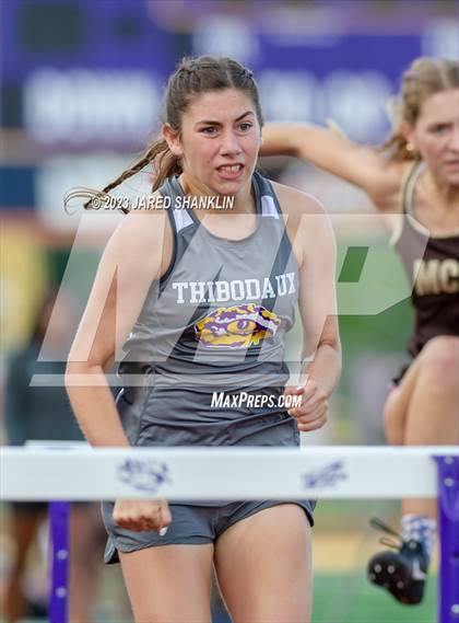 Thumbnail 2 in LHSAA Region 3-5A(Regional Track Meet) photogallery.