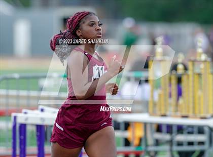 Thumbnail 2 in LHSAA Region 3-5A(Regional Track Meet) photogallery.