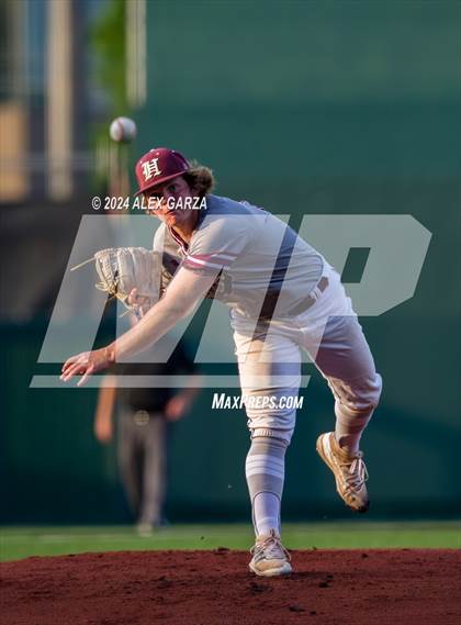 Thumbnail 3 in Flatonia vs Hawley (UIL 2A Baseball Semi-Final) photogallery.