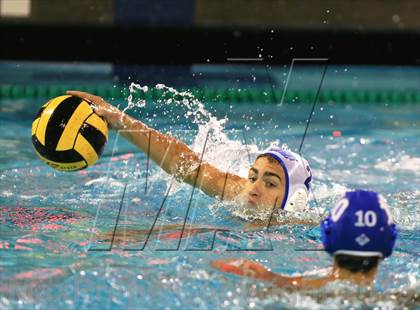 Thumbnail 3 in El Camino Real vs. Palisades (CIF LA City Section D1 Final) photogallery.