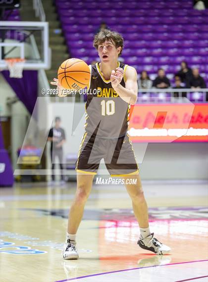 Thumbnail 1 in Davis vs. Lone Peak (UHSAA 6A Quarterfinal) photogallery.