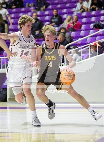 Thumbnail 1 in Davis vs. Lone Peak (UHSAA 6A Quarterfinal) photogallery.