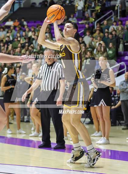 Thumbnail 3 in Davis vs. Lone Peak (UHSAA 6A Quarterfinal) photogallery.