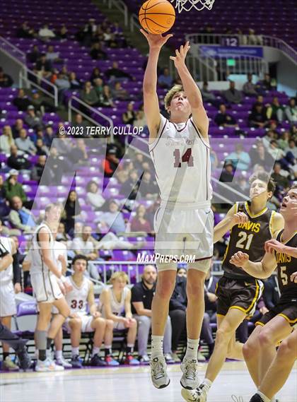 Thumbnail 1 in Davis vs. Lone Peak (UHSAA 6A Quarterfinal) photogallery.