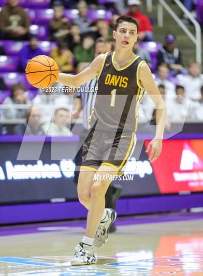 Thumbnail 1 in Davis vs. Lone Peak (UHSAA 6A Quarterfinal) photogallery.