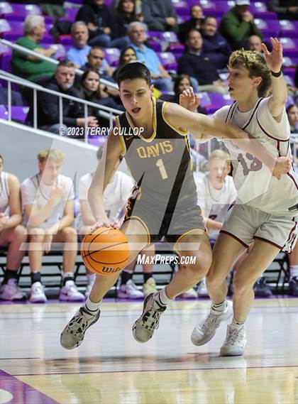 Thumbnail 3 in Davis vs. Lone Peak (UHSAA 6A Quarterfinal) photogallery.