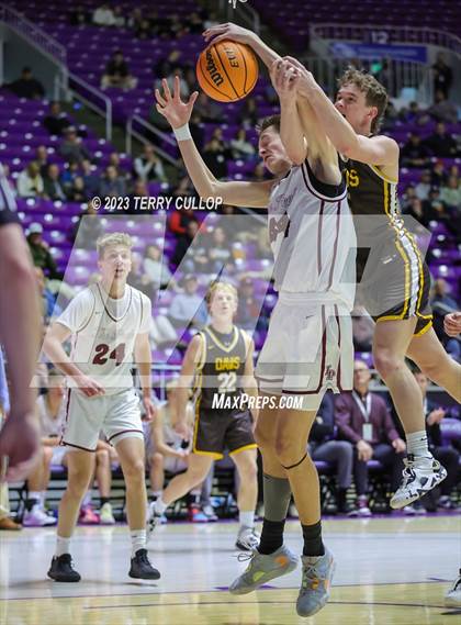 Thumbnail 3 in Davis vs. Lone Peak (UHSAA 6A Quarterfinal) photogallery.