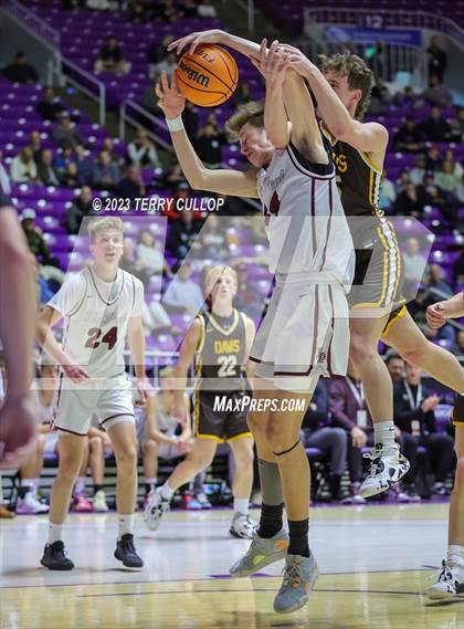 Thumbnail 1 in Davis vs. Lone Peak (UHSAA 6A Quarterfinal) photogallery.