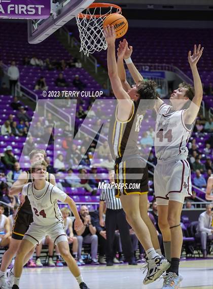 Thumbnail 1 in Davis vs. Lone Peak (UHSAA 6A Quarterfinal) photogallery.