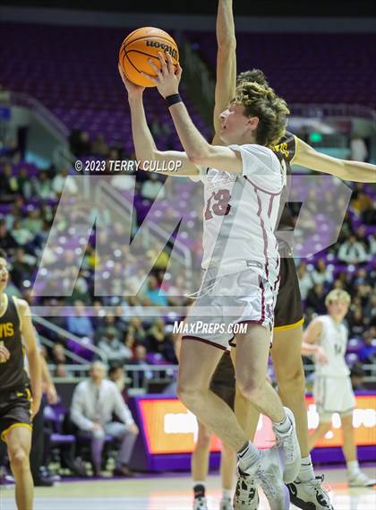 Thumbnail 1 in Davis vs. Lone Peak (UHSAA 6A Quarterfinal) photogallery.