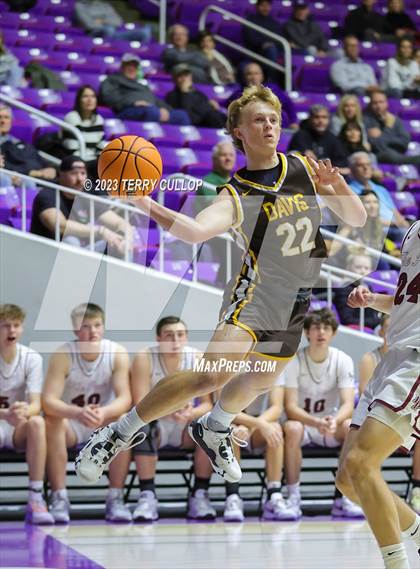 Thumbnail 3 in Davis vs. Lone Peak (UHSAA 6A Quarterfinal) photogallery.
