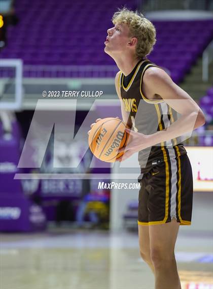 Thumbnail 2 in Davis vs. Lone Peak (UHSAA 6A Quarterfinal) photogallery.