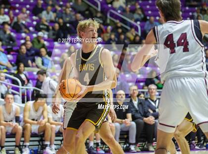 Thumbnail 3 in Davis vs. Lone Peak (UHSAA 6A Quarterfinal) photogallery.