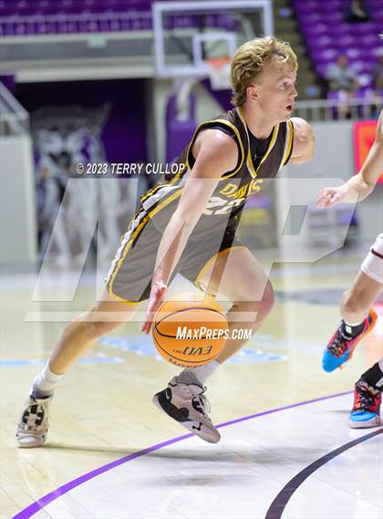 Thumbnail 3 in Davis vs. Lone Peak (UHSAA 6A Quarterfinal) photogallery.
